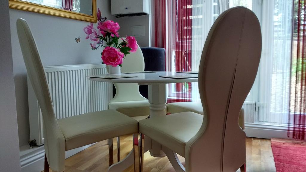 Hammersmith Apartment ブレントフォード エクステリア 写真